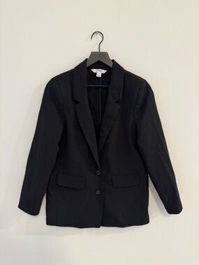 Old Navy Black Women's Blazer - Two-Button Notch Lapel